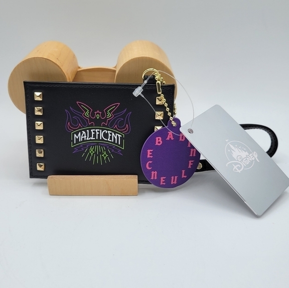 Disney Maleficent Studded ID Card Case - Picture 1 of 7